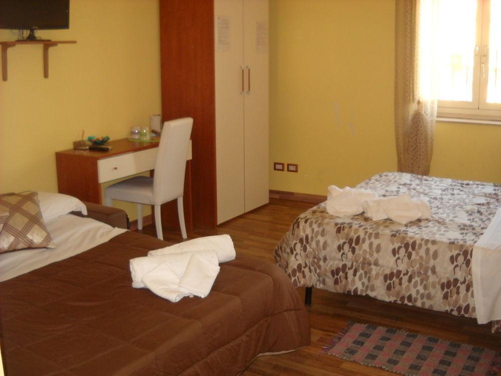 Rome'S Best Holidays Guest House Extérieur photo